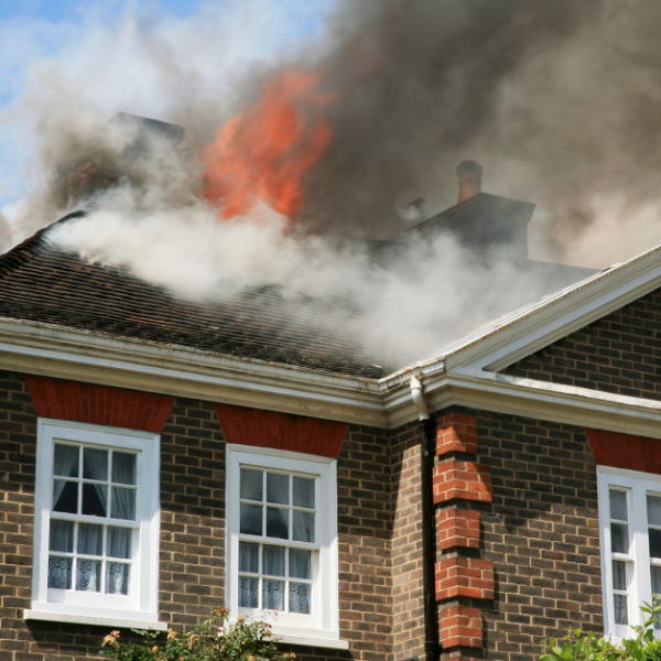 Roofing Welland - roofing emergency services - house roof on fire